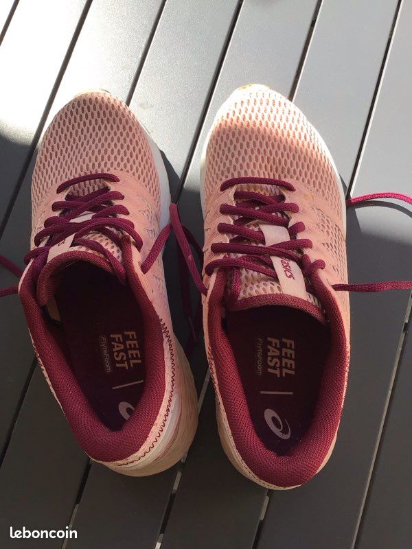 Basket « asics « (image 1)