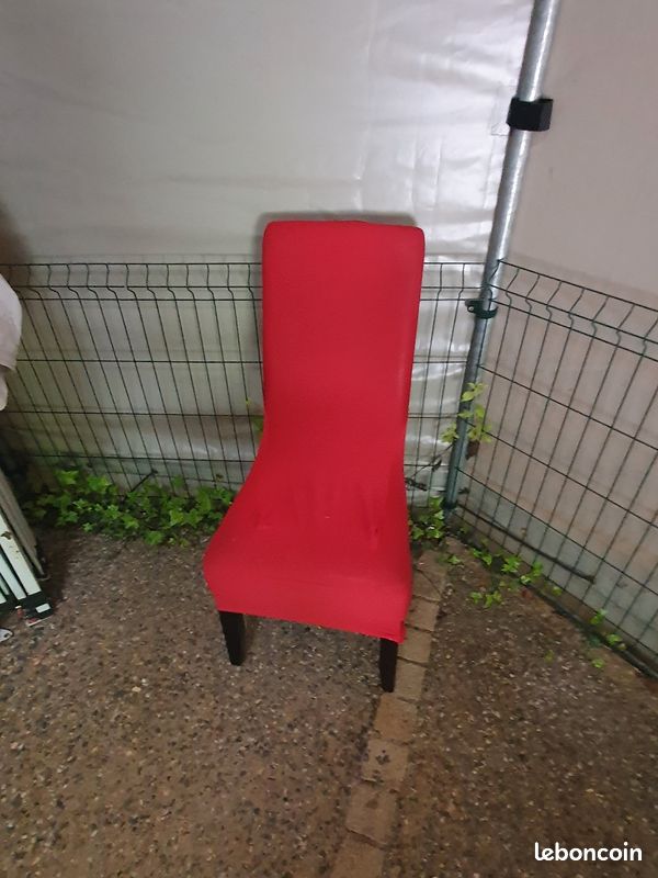 Lot de trois chaises avec housses (image 3)