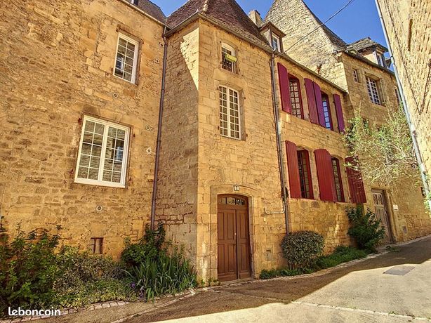 Appartement 9 pièces 172 m²