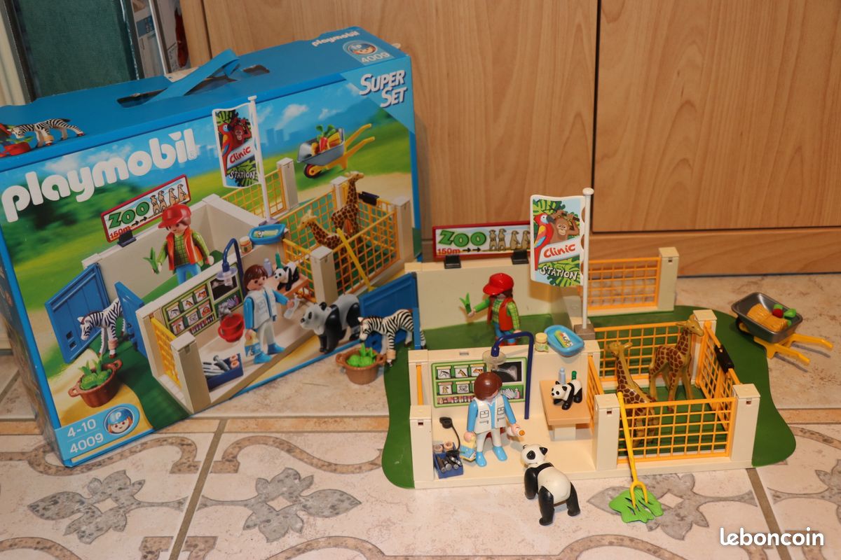 Playmobil 4009 :Superset Clinique vétérinaire Jeux Jouets