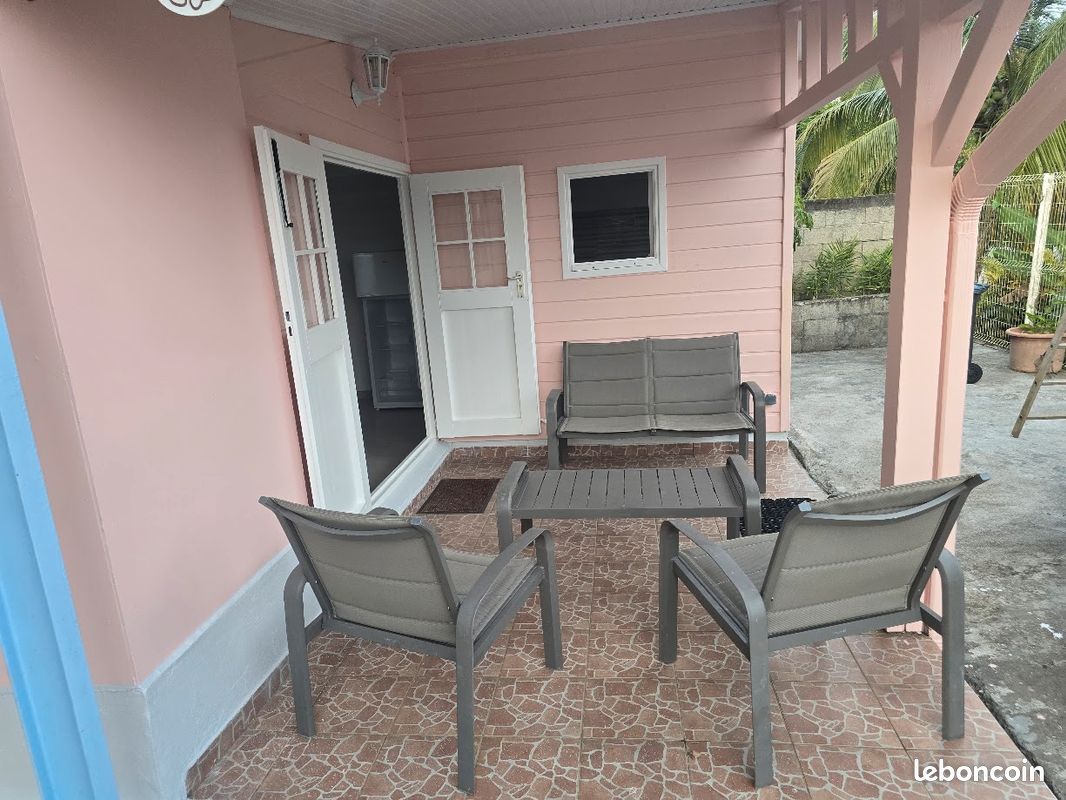 Appartement 1 pièce 23 m² · à Fort-de-France · 23 m² · 650 €/mois