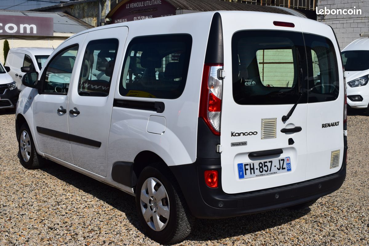 Renault kangoo maxi 1.5dci 110 cabine approfondie 5 places camera (image 3)