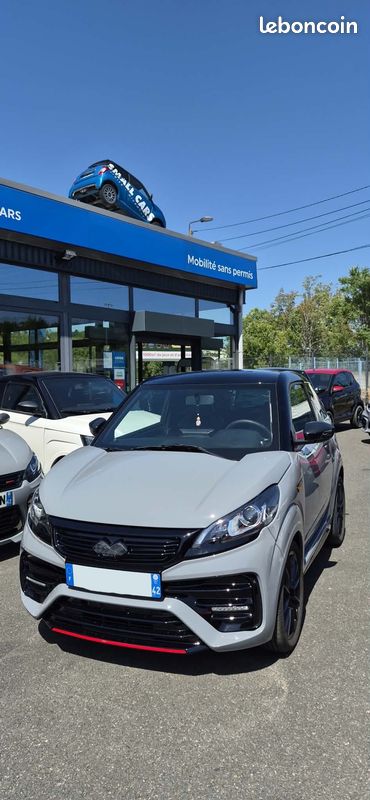 Voiture sans permis Ligier JS50 Sport Ultimate DCI + CLIM (image 1)