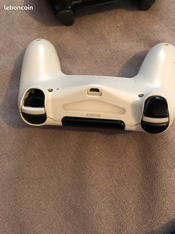 Manette ps4 (image 4)