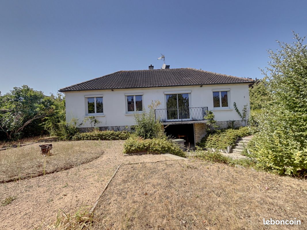 Maison 5 pièces 94 m² · à Ifs · 94 m² · 220 000 €