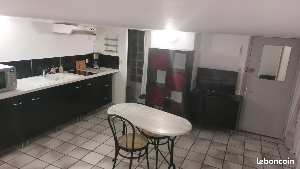 Appartement 1 pièce 25 m² · à La Valette-du-Var · 25 m² · 450 €/mois