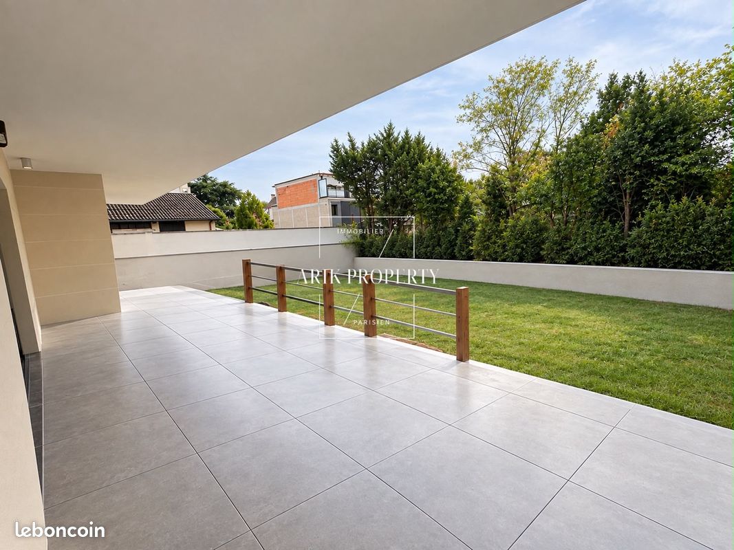 Appartement 4 pièces 75 m² · à Saint-Maur-des-Fossés · 75 m² · 3 060 €/mois