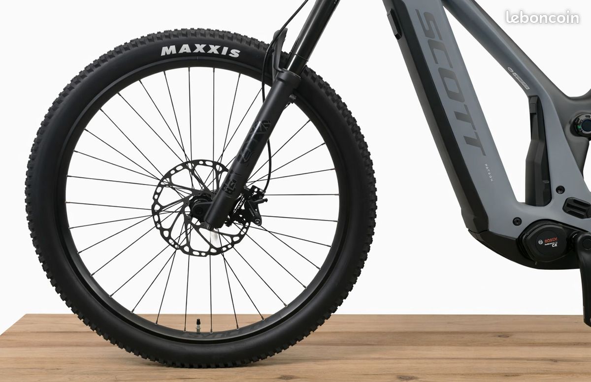 đ„ Occasion/ReconditionnĂ© VTTAE Scott Patron eRIDE 910 Bosch CX 800Wh 2025 - Taille S - Grenoble - ekstere (image 3)