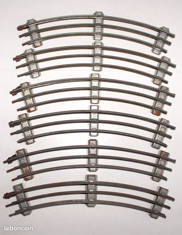 Jouef 3 rails droit, 1 courbe (D'occasion) à SION pour CHF 3 – avec