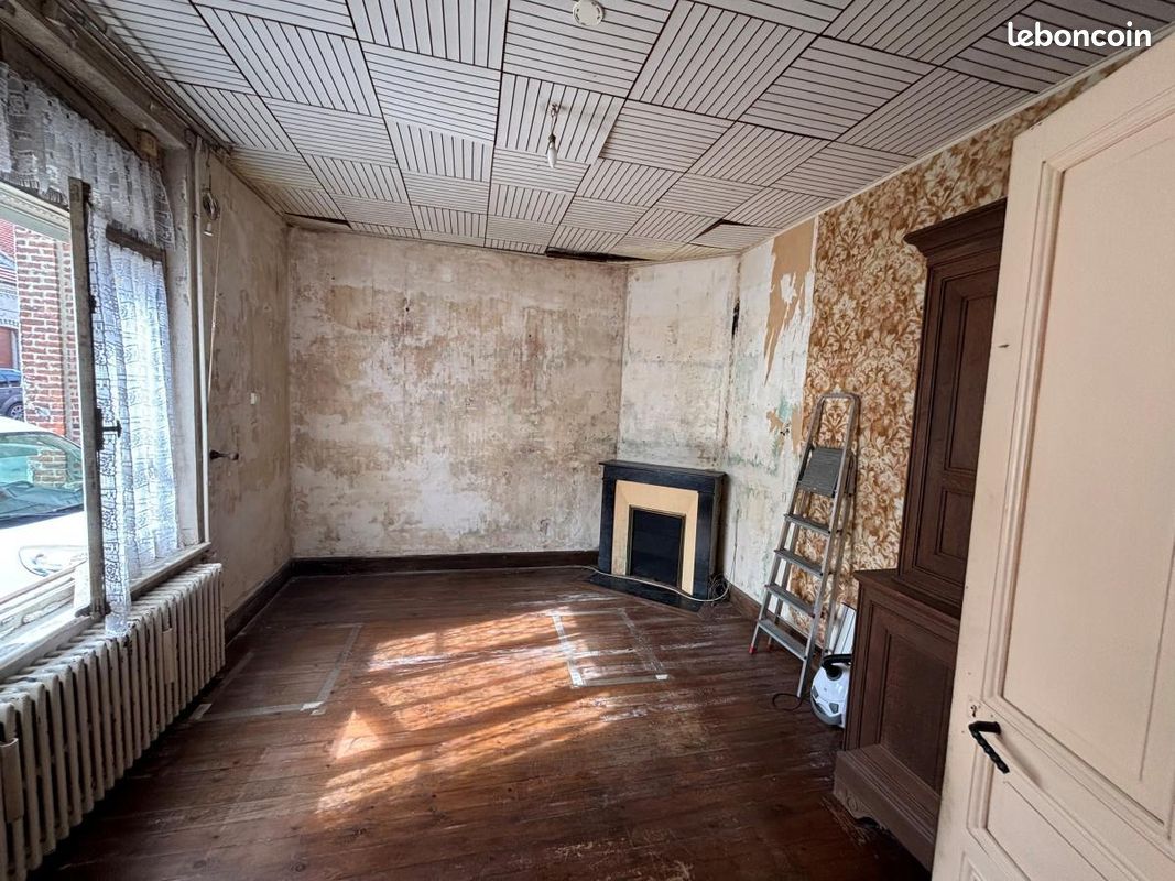 Maison 5 pièces 100 m² · à Hirson · 100 m² · 66 000 €