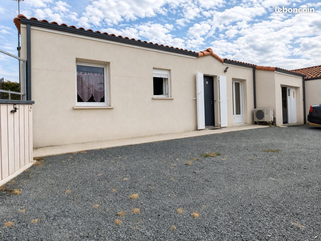 Maison 5 pièces 80 m² · à Sigournais · 80 m² · 195 000 €