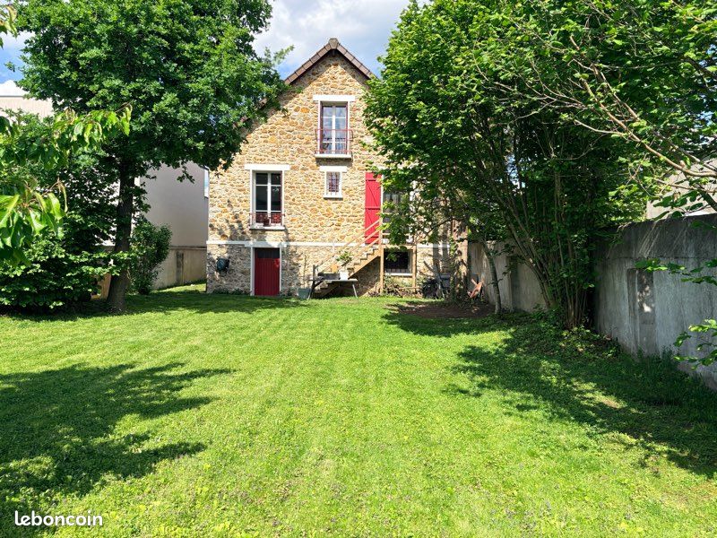 Maison 4 pièces 85 m² · à Ozoir-la-Ferrière · 85 m² · 405 000 €