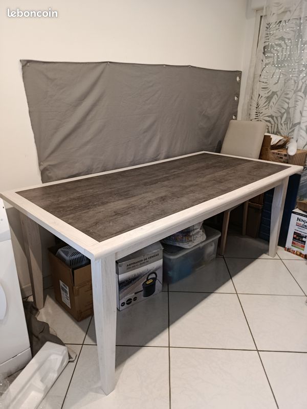 Table salle à manger (image 1)