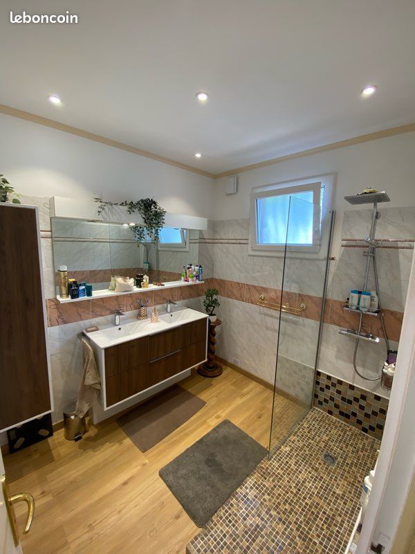 Maison 4 pièces 90 m² · à Saint-Jeannet · 90 m² · 355 000 €