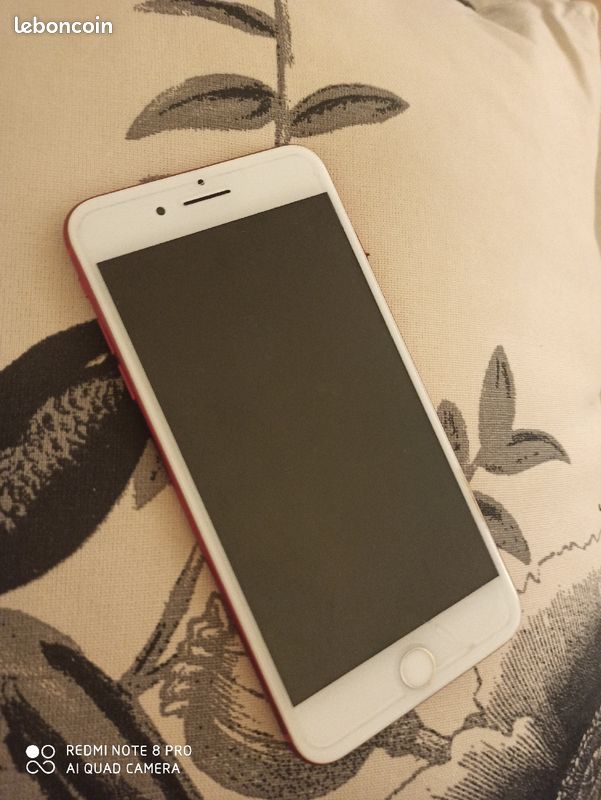 IPhone 7 plus red 256go (image 1)