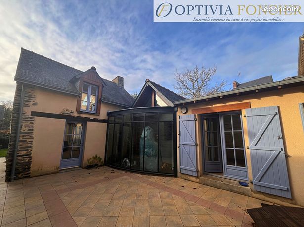 Maison 10 pièces 205 m²