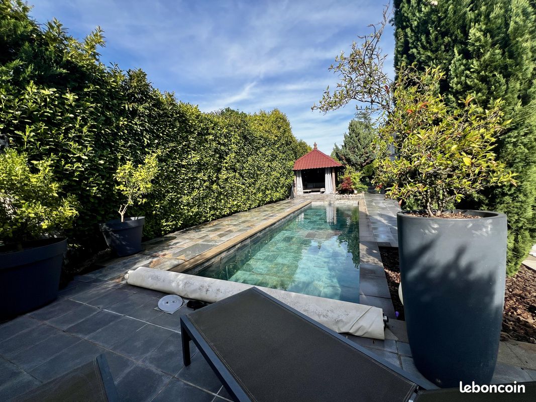 Maison 5 pièces 209 m² · à Chavanoz · 209 m² · 549 000 €