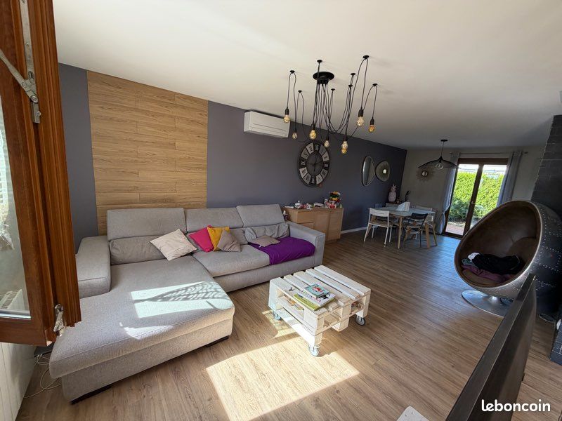 Maison 5 pièces 134 m² · à Montfort-le-Gesnois · 134 m² · 210 000 €