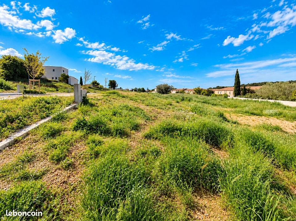 Terrain 250 m² · à Vergèze · 119 000 €