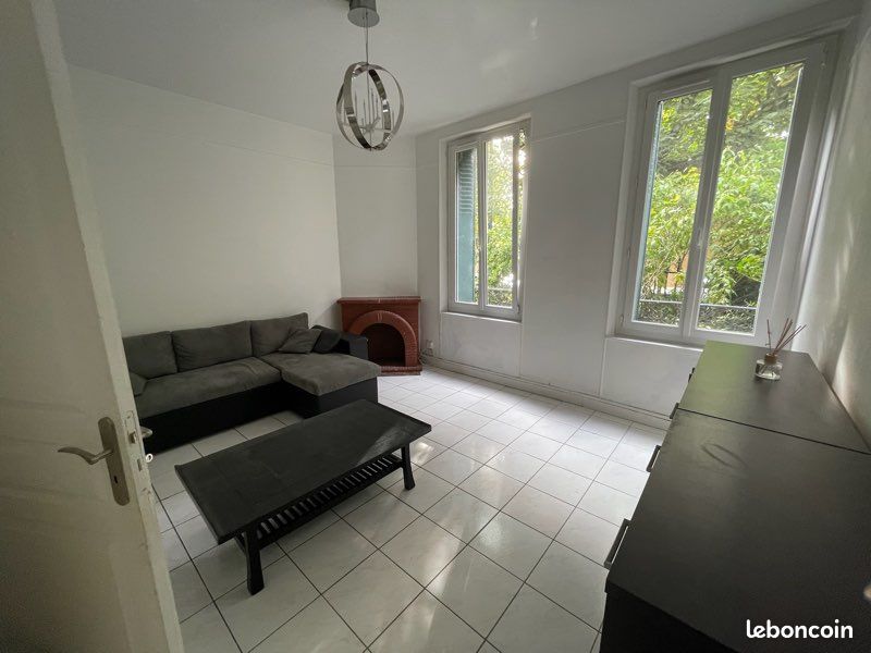 Appartement 2 pièces 40 m² · à Choisy-le-Roi · 40 m² · 1 070 €/mois