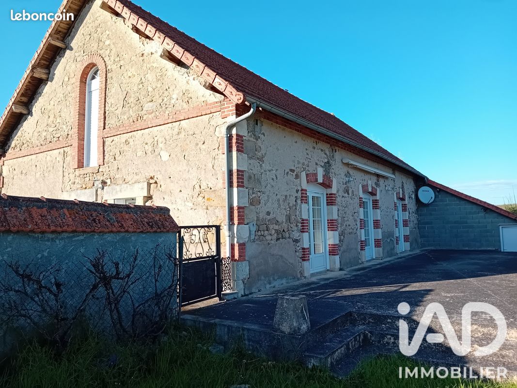 Maison 4 pièces 108 m² (image 1)