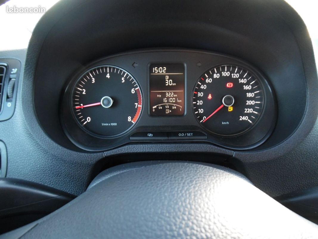 Volkswagen POLO 1.2 60CH TRENDLINE 5P (image 7)