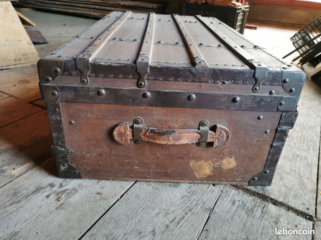 Valise ancienne en bois Décoration