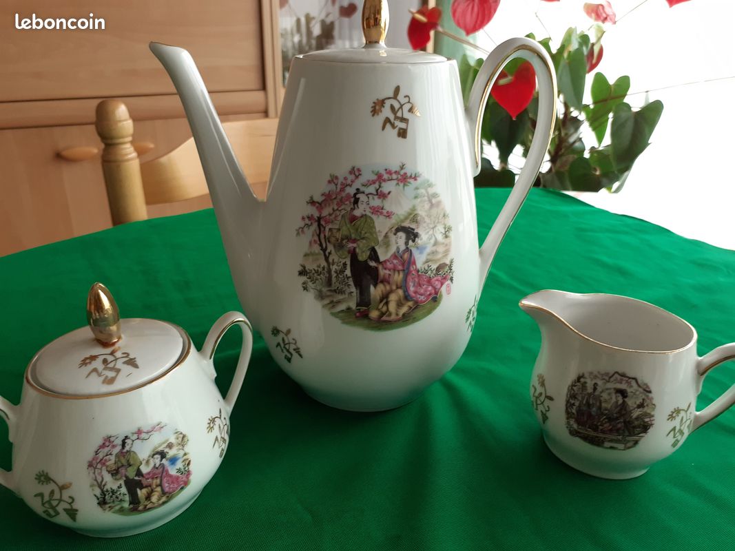 Service à café ancien décor japonais (image 2)