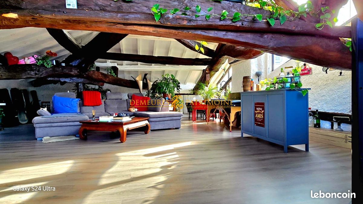 Maison 5 pièces 205 m² · à Sérignac-sur-Garonne · 205 m² · 223 000 €