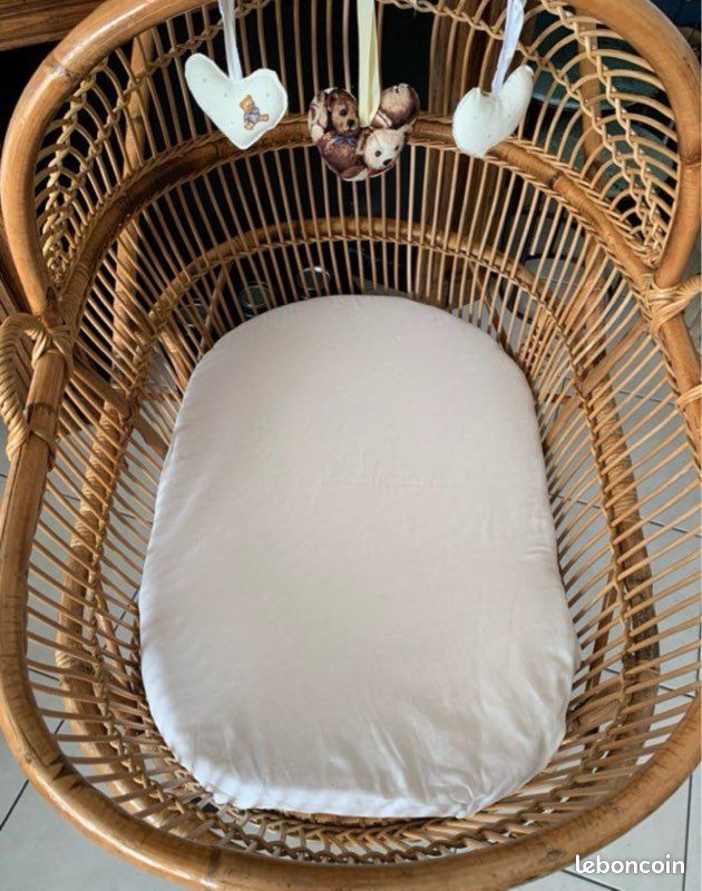 Ancien couffin berceau poussette en rotin / osier vintage (image 6)