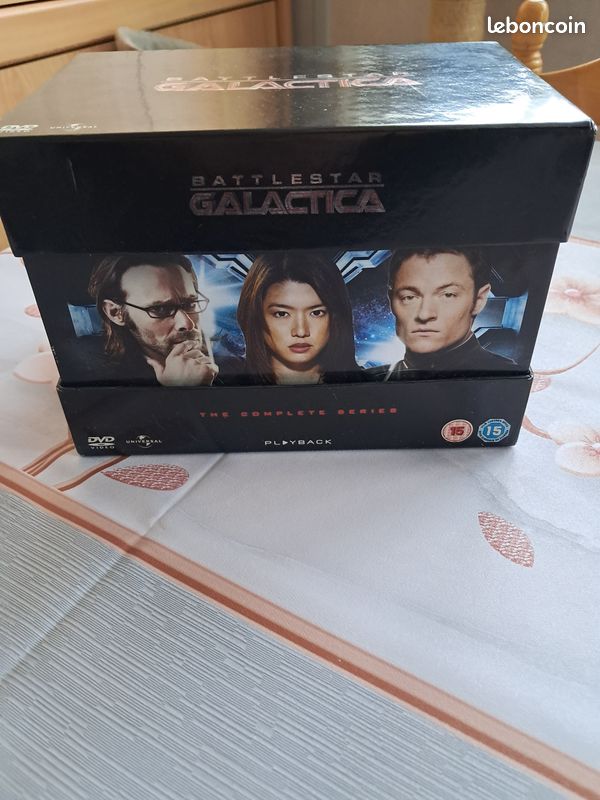 Coffret 25 DVD Battlestar Galactica import anglais (image 2)