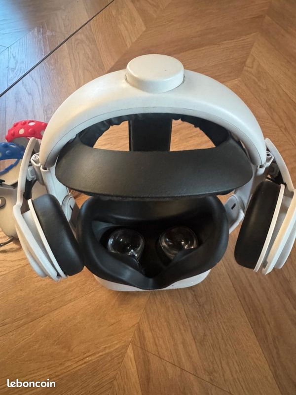 Oculus quest 2 (image 2)