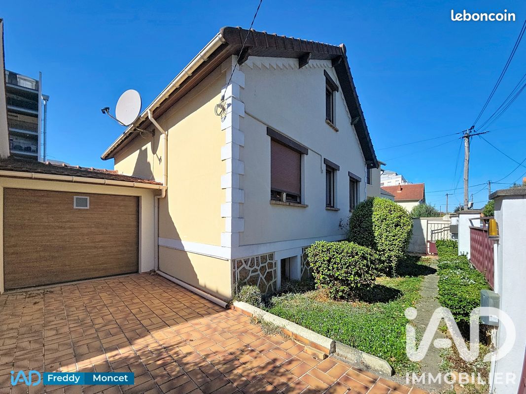 Maison 4 pièces 90 m² · à Athis-Mons · 90 m² · 299 000 €