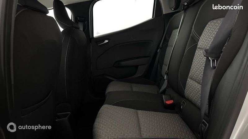 Renault Clio 1.6 E-Tech hybride 145ch Evolution (image 13)