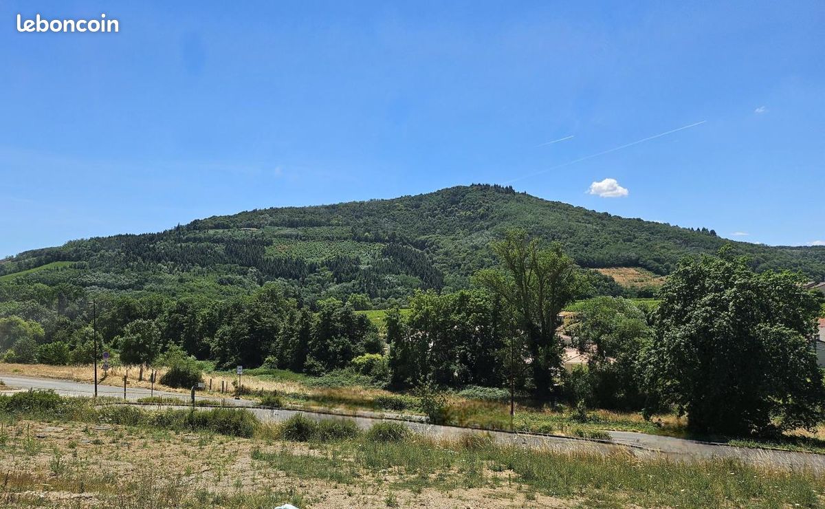 Terrain 400 m² Julienas · à Juliénas · 72 000 €