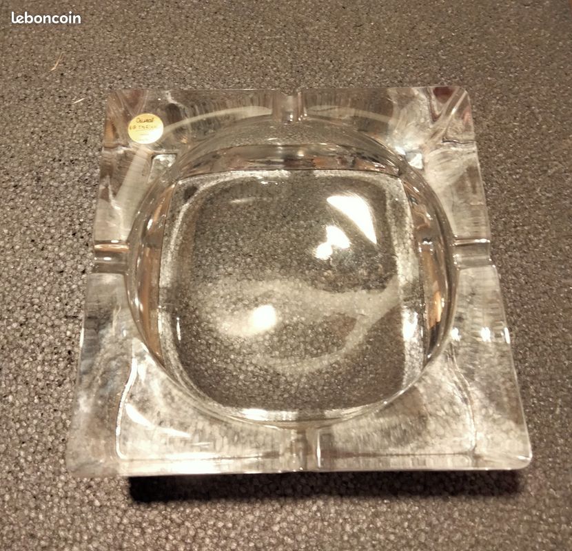 Grand cendrier en cristal (image 2)