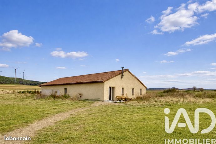 Maison 9 pièces 140 m²