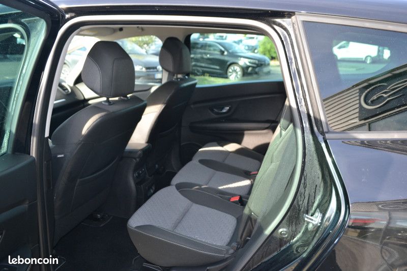 Renault GRAND SCENIC IV 1.3 TCE 140CH LIMITED - 21 (image 7)