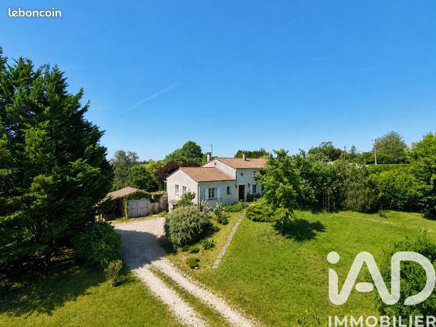 Maison 7 pièces 228 m²