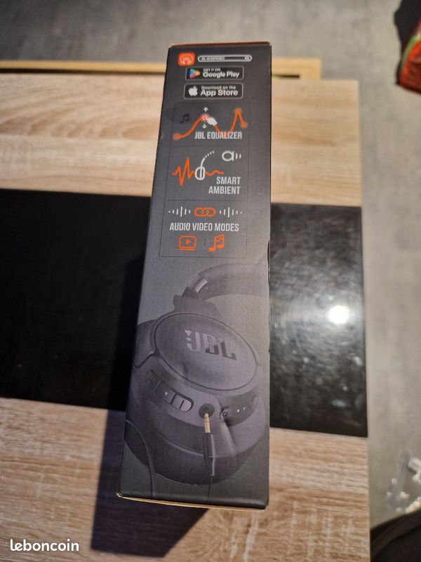 Casque audio Bluetooth JBL Tune 770NC Noir neuf (image 4)