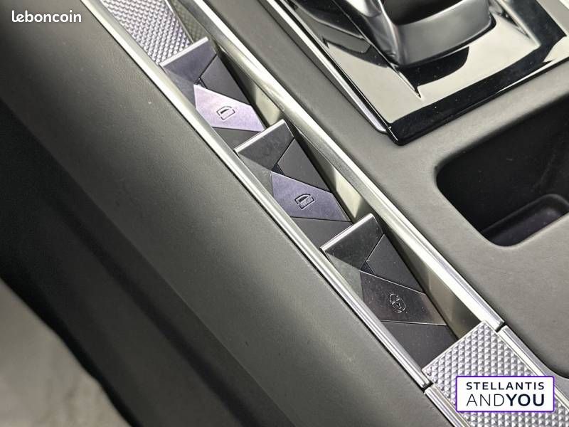 DS 7 DS7 Crossback Hybride E-Tense 225 EAT8 Ligne Noire (image 31)