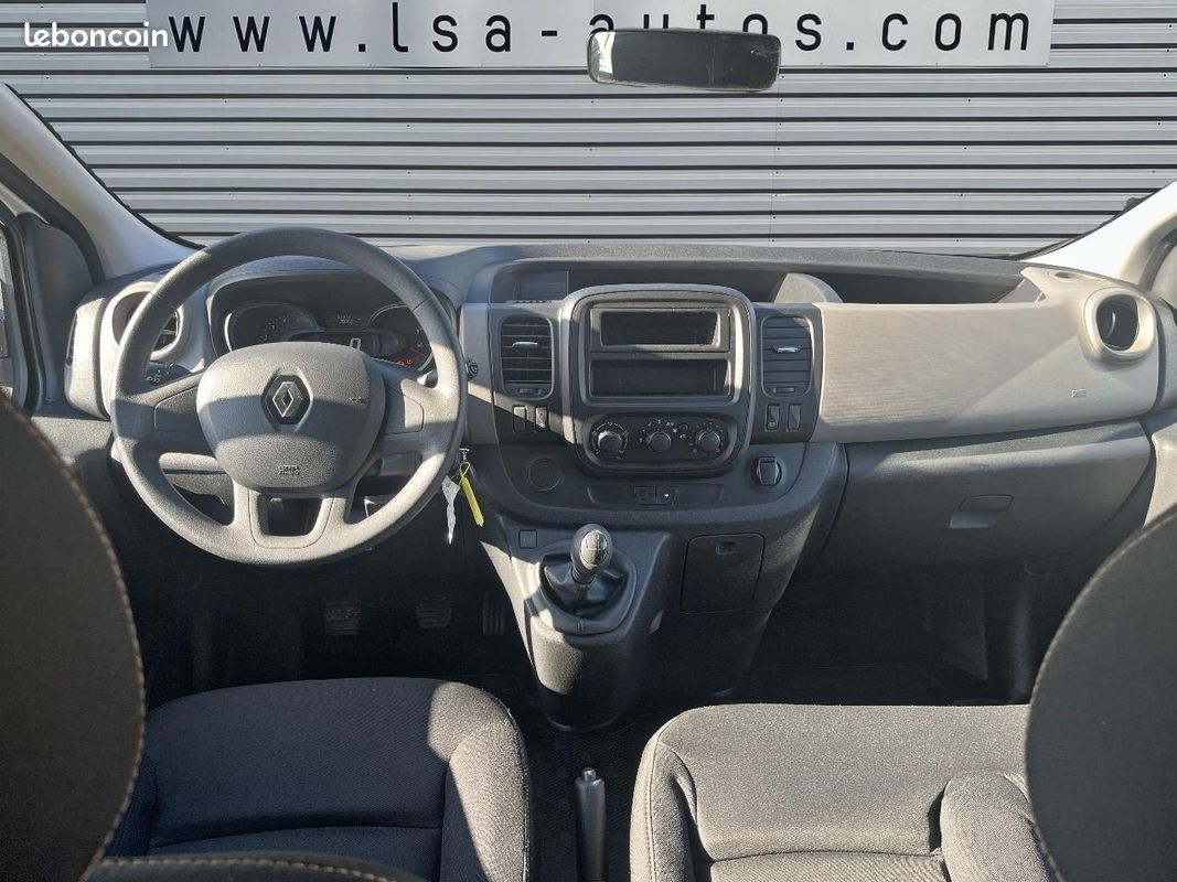 RENAULT TRAFIC 1.6 dCi 95 COMBI Life L1H1 9 PLACES (image 15)