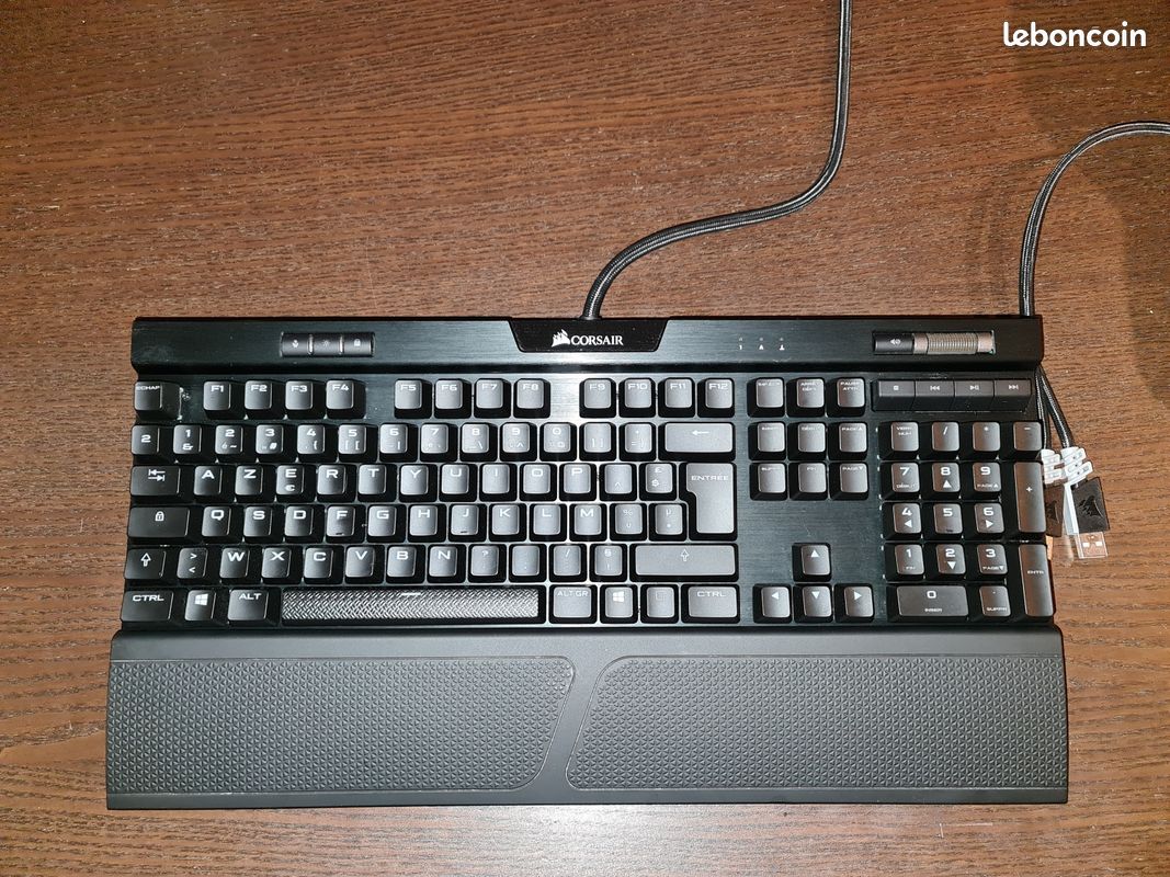 Clavier gamer Corsair K65 RGB (image 3)