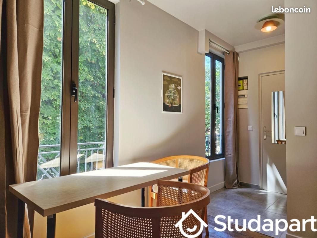 Appartement 1 pièce 17 m² · à Vitry-sur-Seine · 17 m² · 778 €