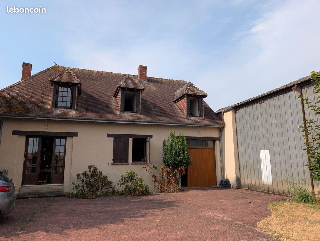 Maison 5 pièces 142 m² · à Le Lude · 142 m² · 143 100 €