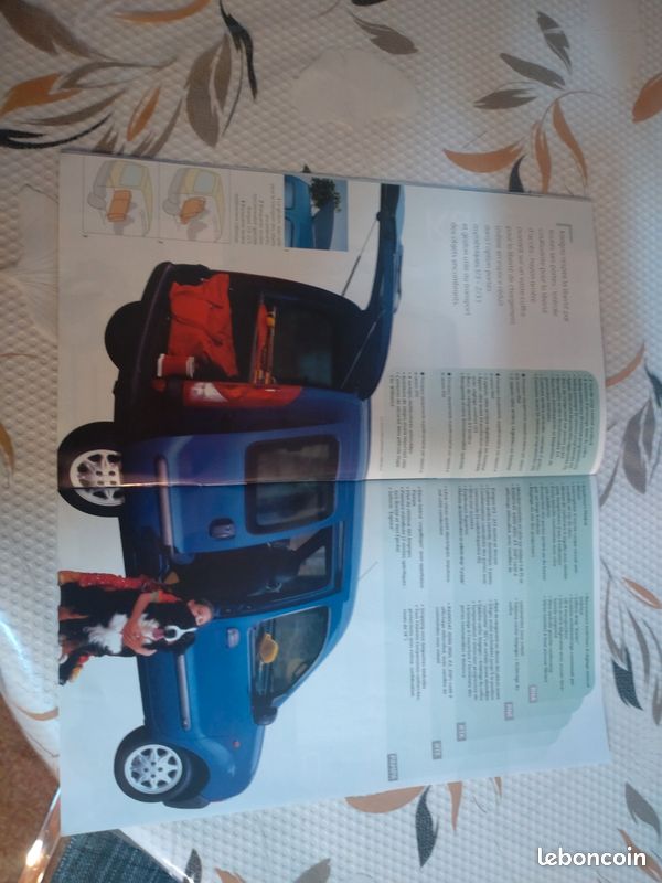 Mégane coupé flyer époque gamme 1999 (image 11)
