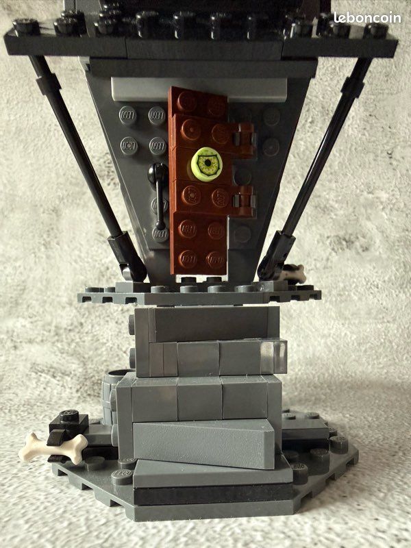 Maison de Jack Skellington - MOC Lego (image 3)