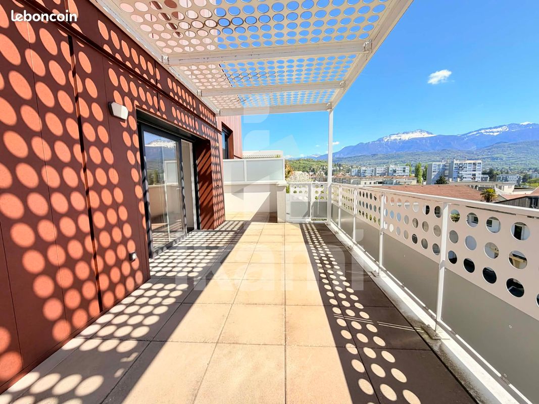 Appartement 5 pièces 114 m² · à Voiron · 114 m² · 359 000 €