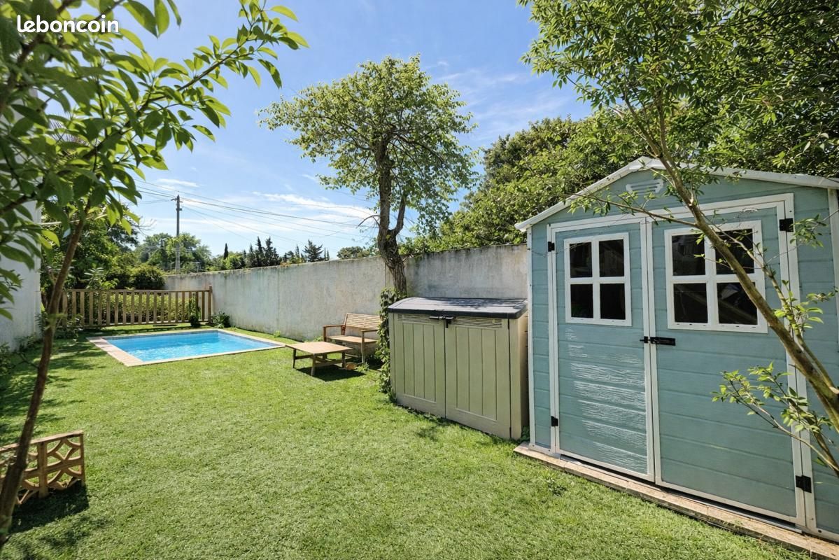 Maison 6 pièces 163 m² · à Villeneuve-lès-Avignon · 163 m² · 390 000 €