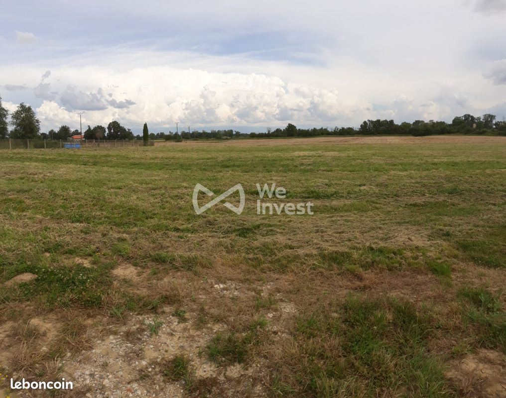 Terrain 2386 m² · à Reyniès · 2 386 m² · 89 000 €